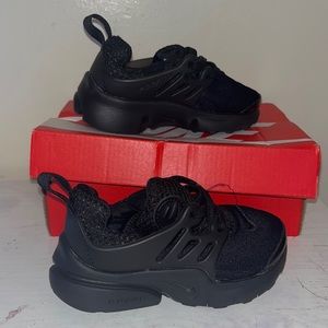 Toddler Black Prestos